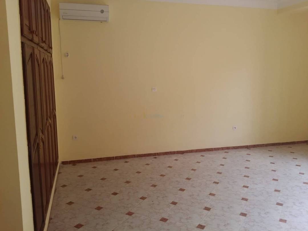 Vente Villa F8 Ain Taya