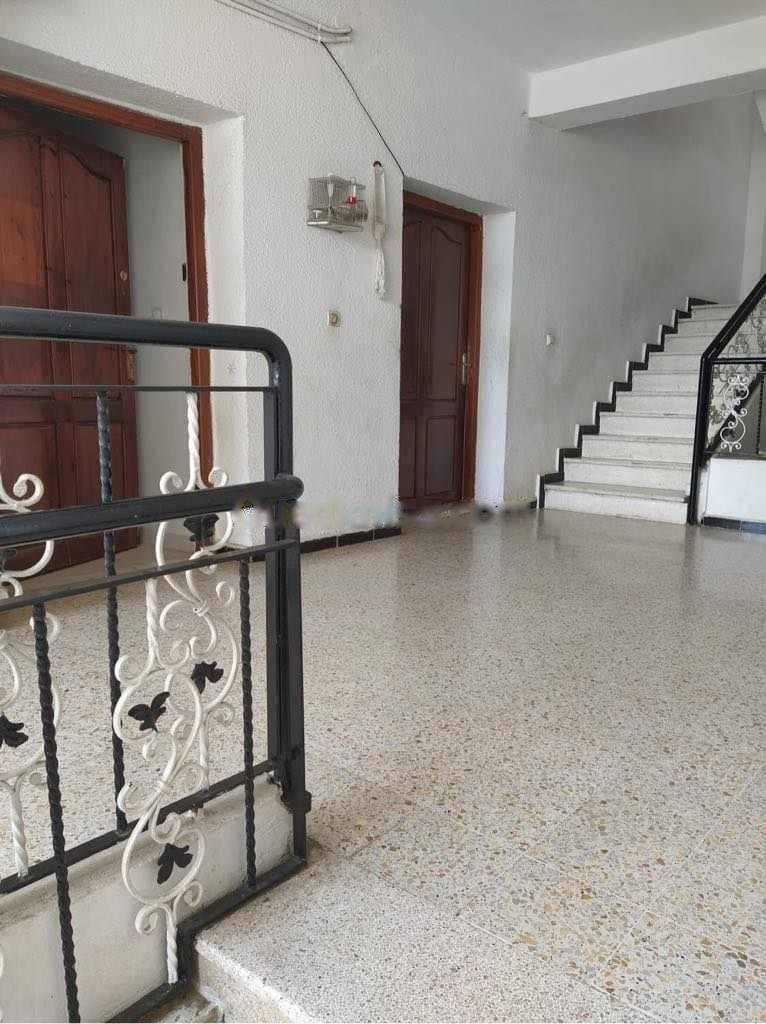 Location Niveau de villa F4 Dely Ibrahim