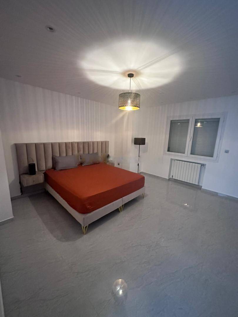 Location Appartement F4 Birkhadem