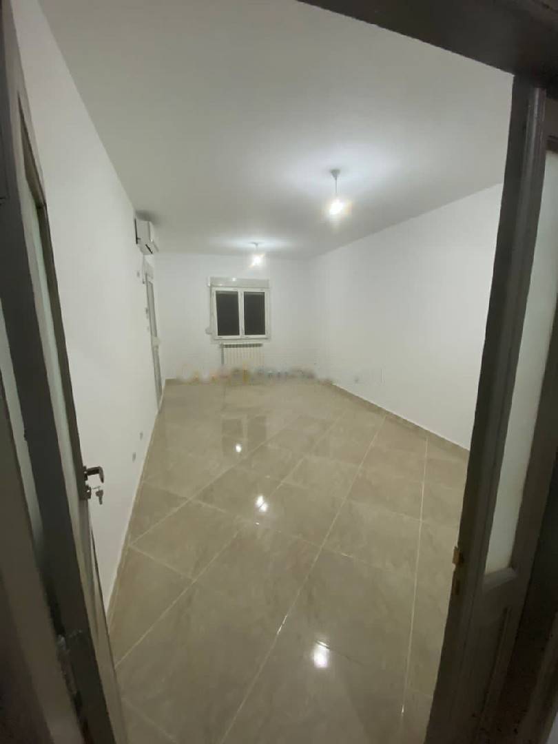 Location Appartement F5 Kouba