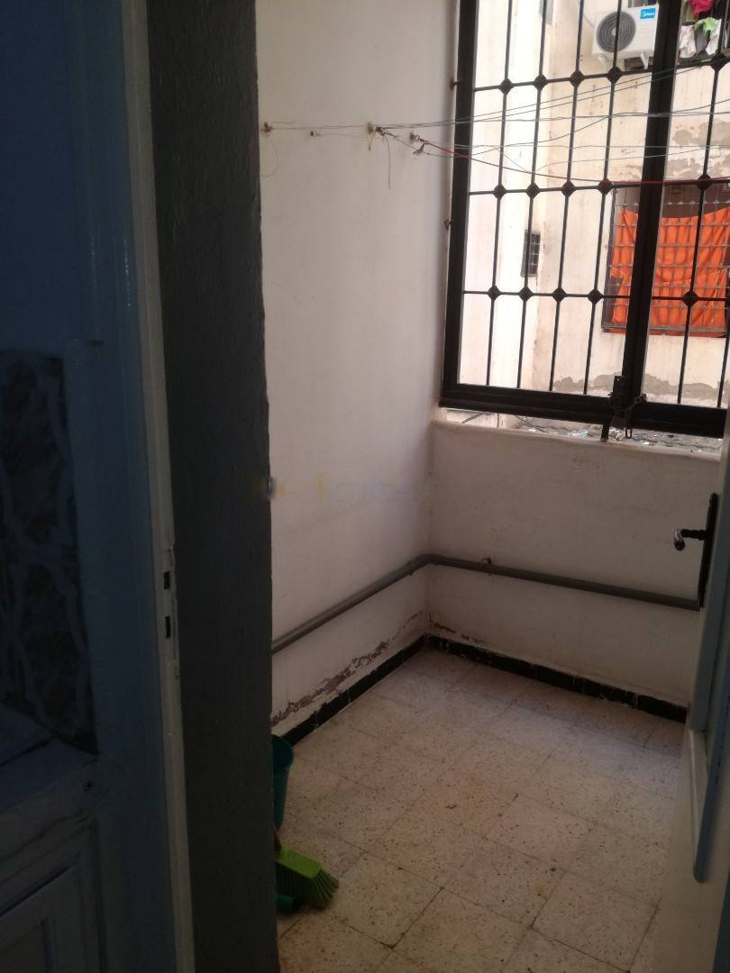 Location Appartement F3 Bab Ezzouar