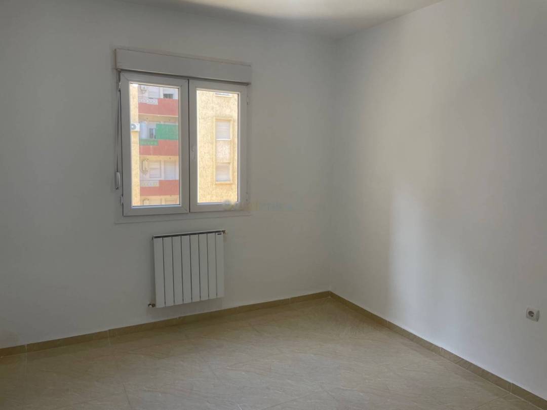 Location Appartement F4 Staoueli