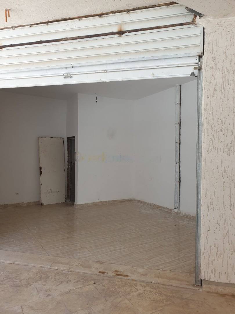 Vente Local F1 Bab Ezzouar