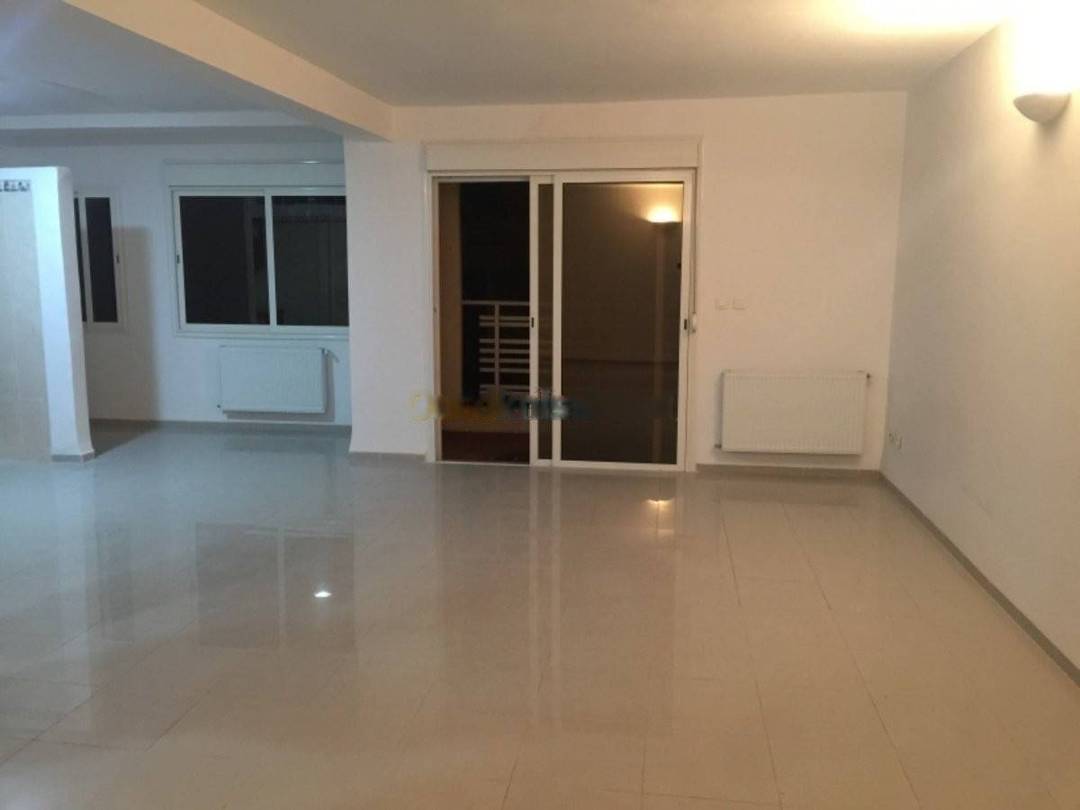 Location Appartement F2 El Achour