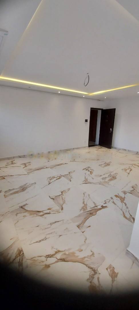 Location Appartement F3 Hydra
