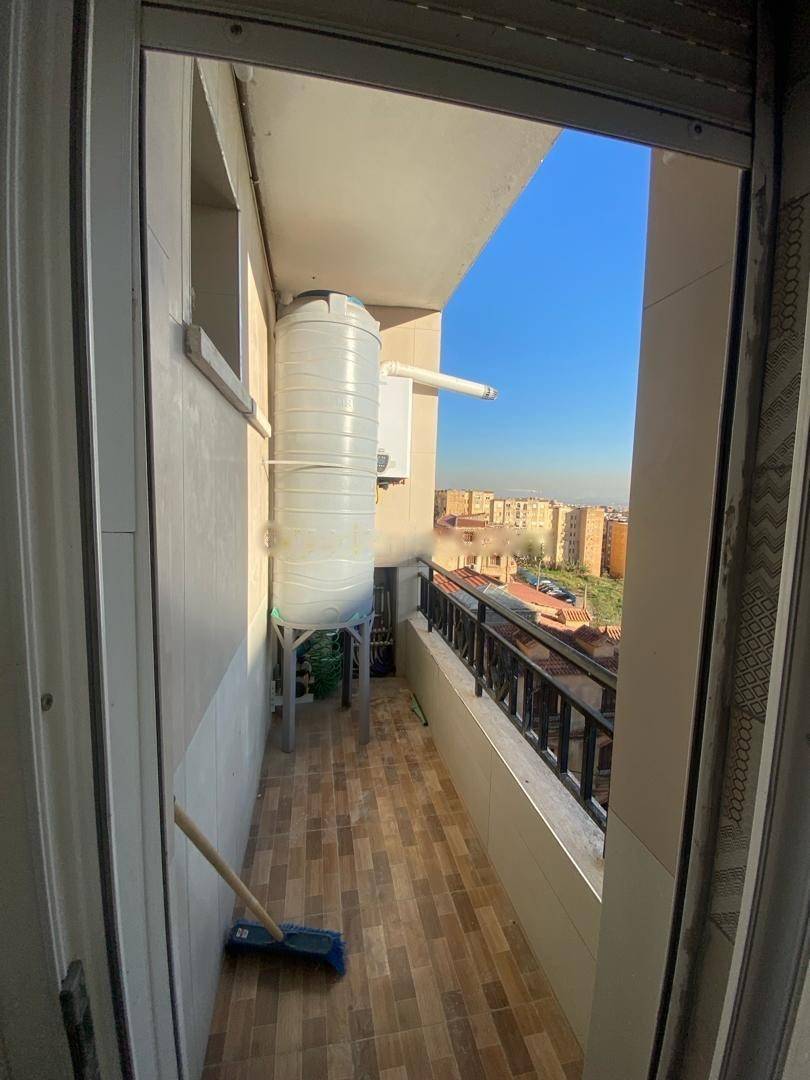 Location Appartement F4 Bir Mourad Rais