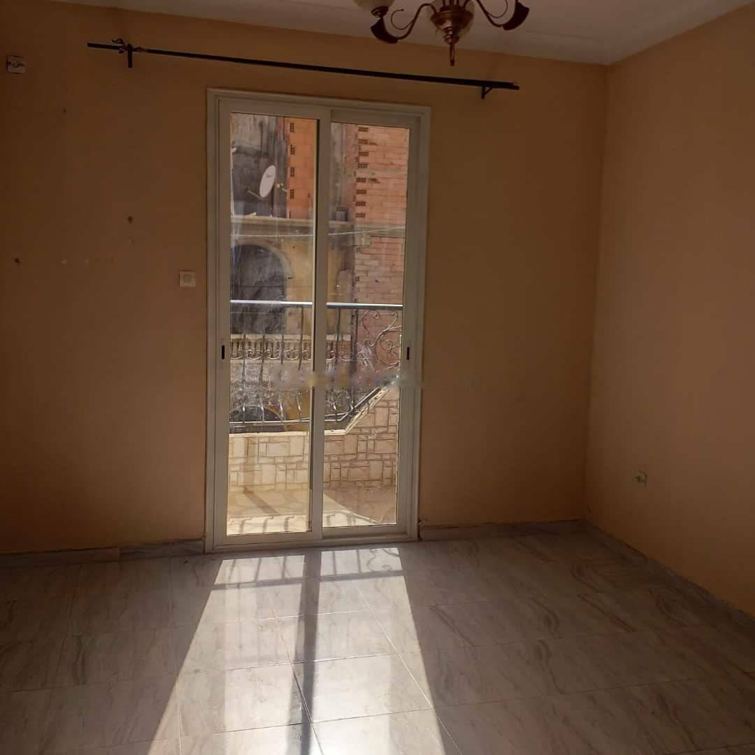 Location Niveau de villa F4 Bab Ezzouar