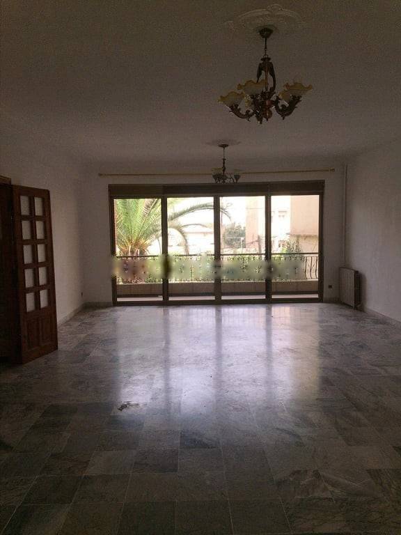 Location Niveau de villa F5 Cheraga