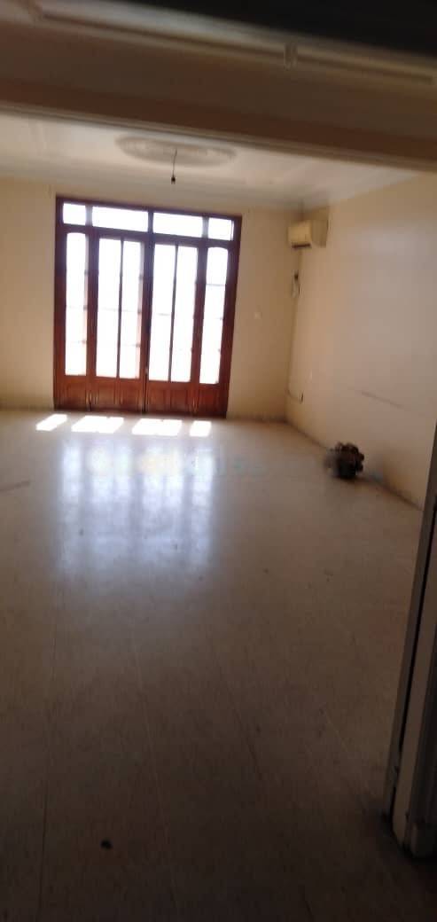 Location Appartement F5 Kouba