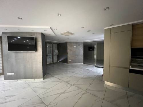 Location Local F4 Dely Ibrahim