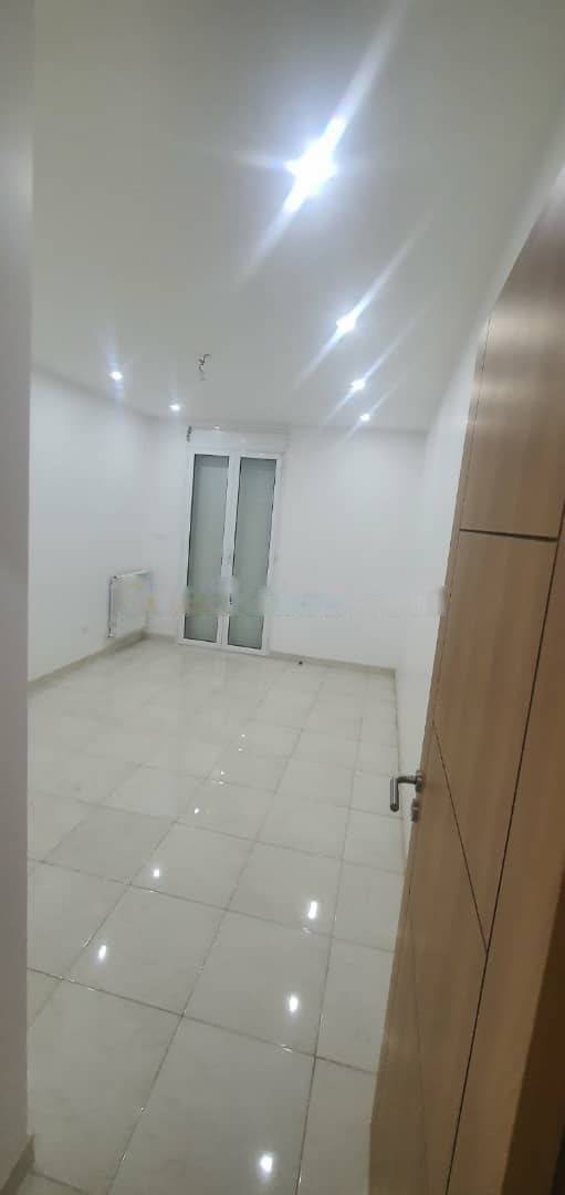 Location Appartement F4 Ouled Fayet