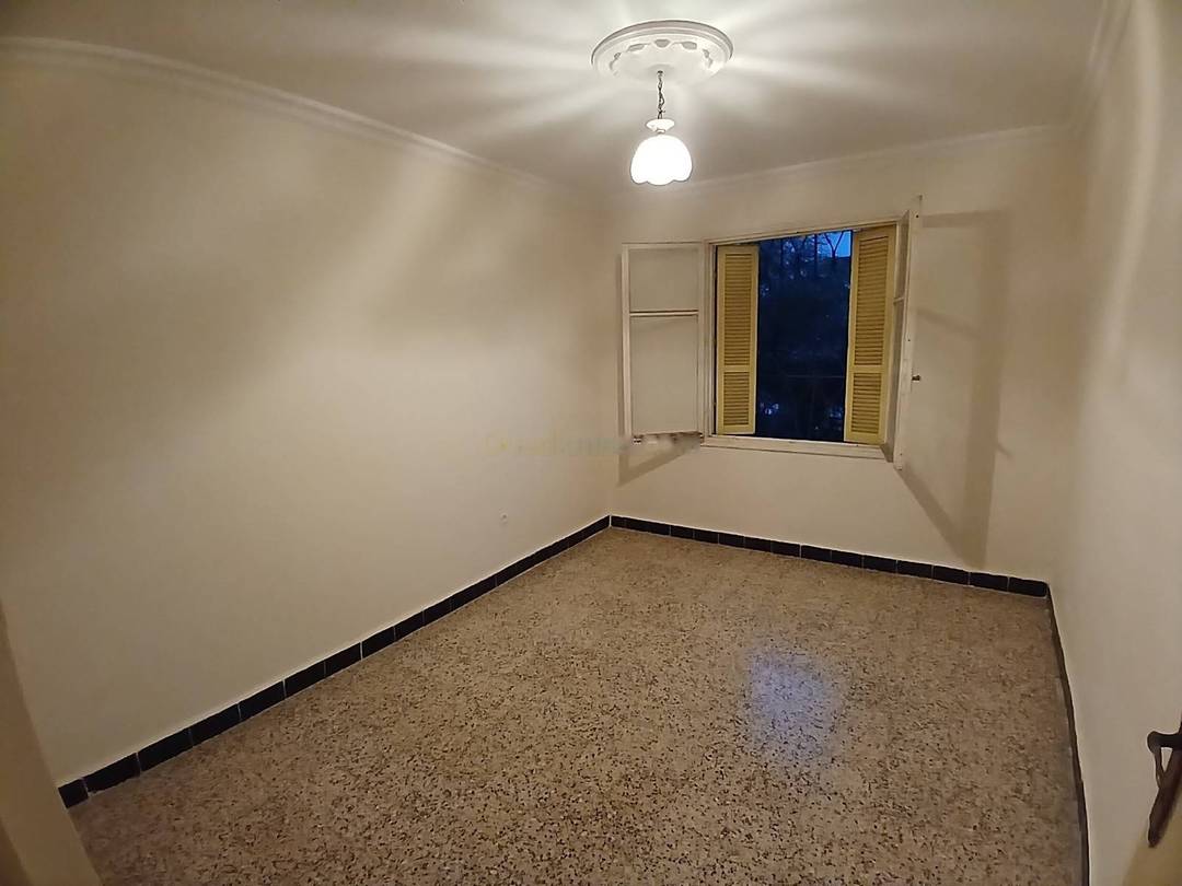 Location Appartement F3 Staoueli