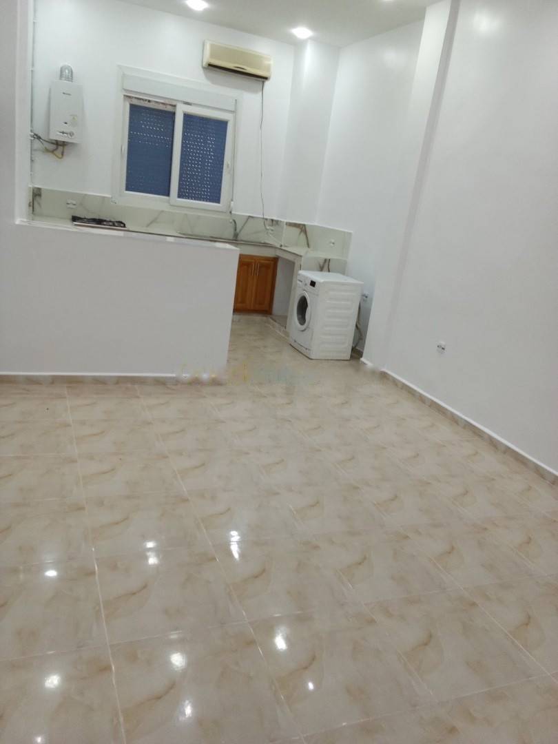 Location Niveau de villa F3 Bordj El Kiffan