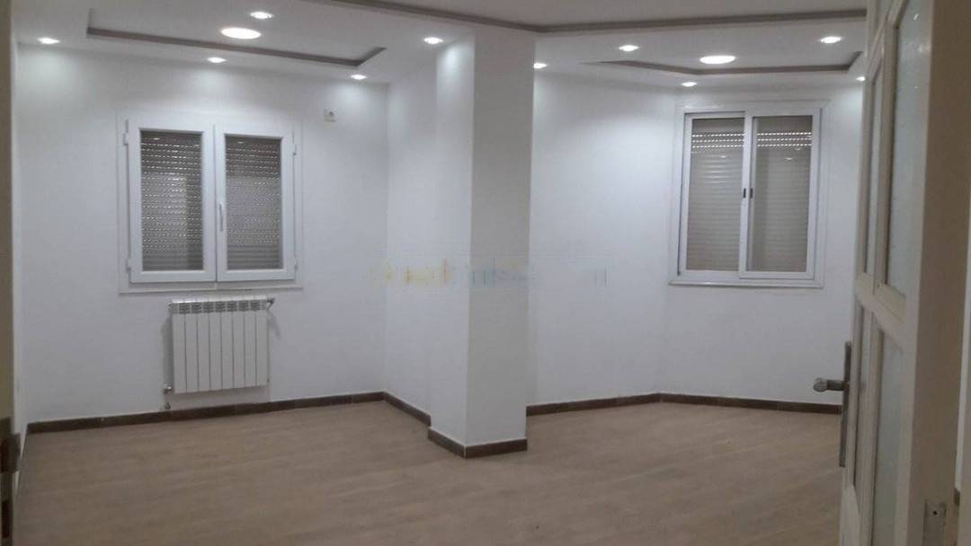 Location Appartement F5 Djasr Kasentina