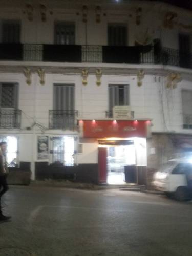 Vente Local F1 Sidi M'Hamed