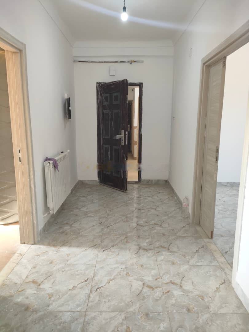 Location Appartement F4 Bab Ezzouar