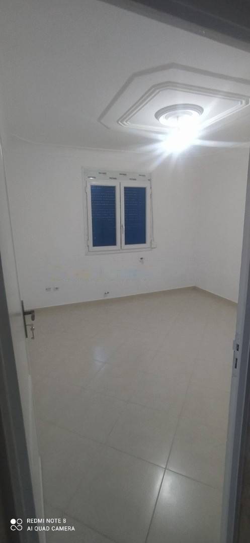 Location Niveau de villa F6 Bab Ezzouar