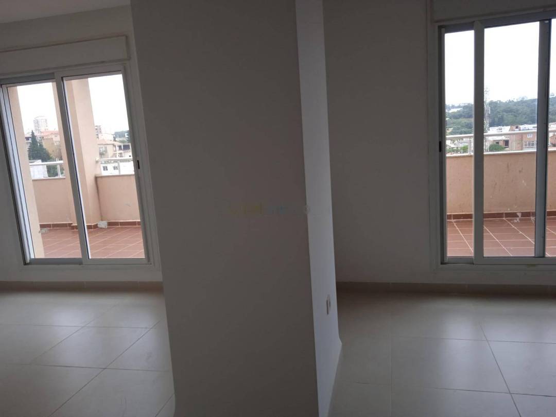 Vente Appartement F3 El Achour