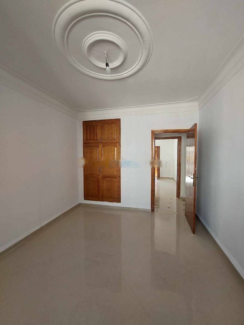 Location Appartement F4 Birkhadem
