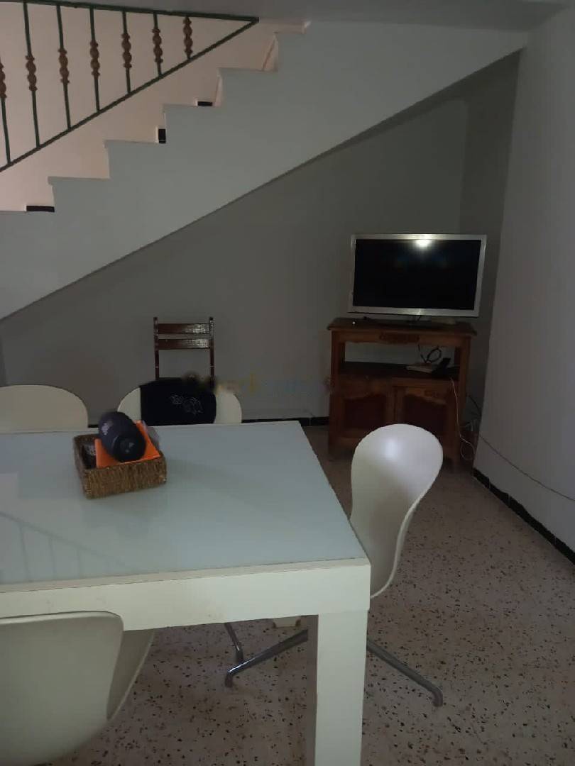 Location Appartement F4 Ben Aknoun