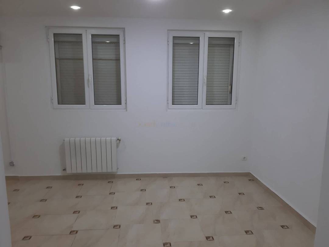 Location Appartement F3 Hydra