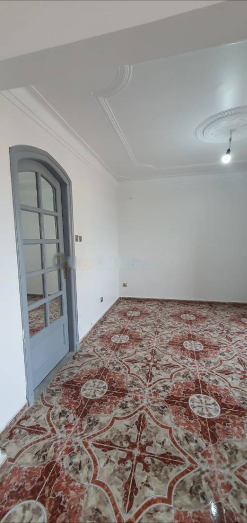 Location Appartement F5 Bir Mourad Rais