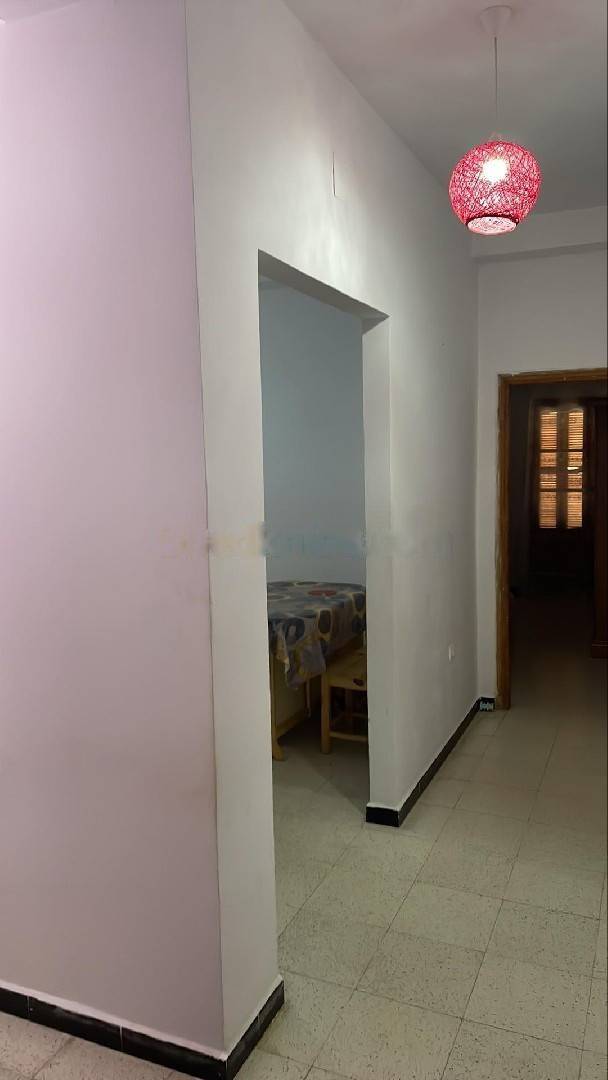 Location Niveau de villa F2 Bordj El Kiffan