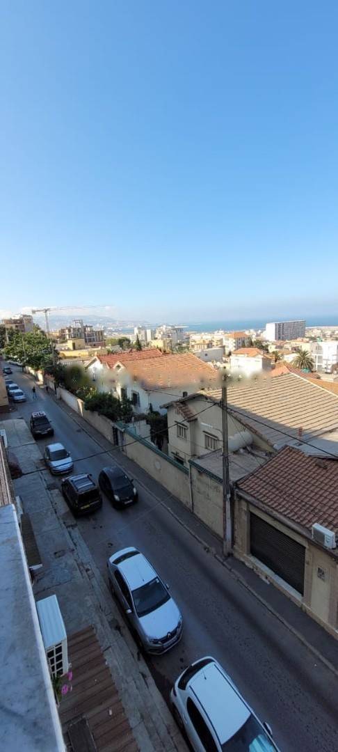 Location Appartement F4 Kouba