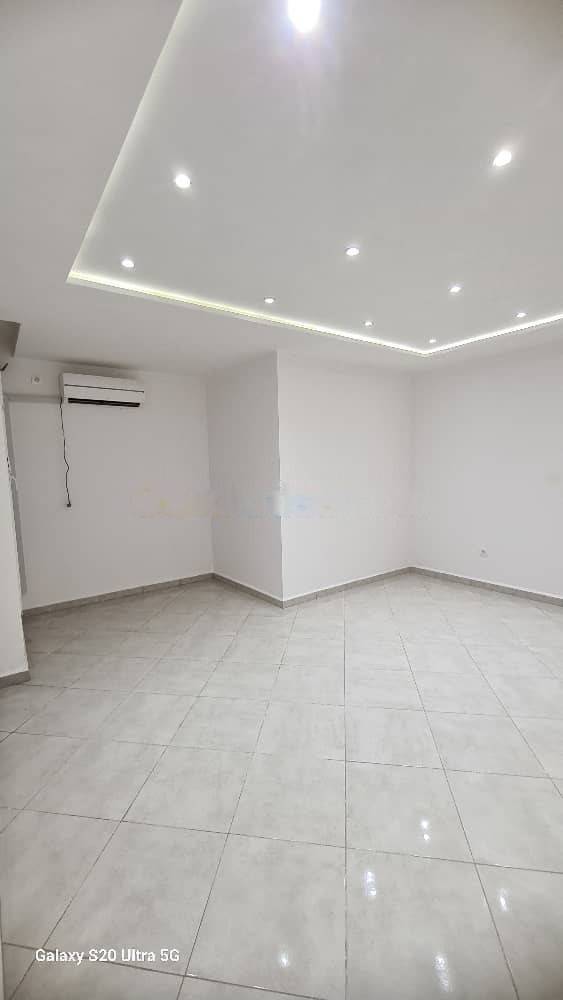 Location Appartement F4 Souidania