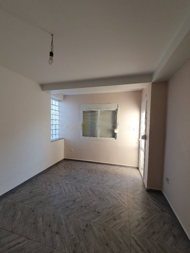 Location Niveau de villa F3 Baraki