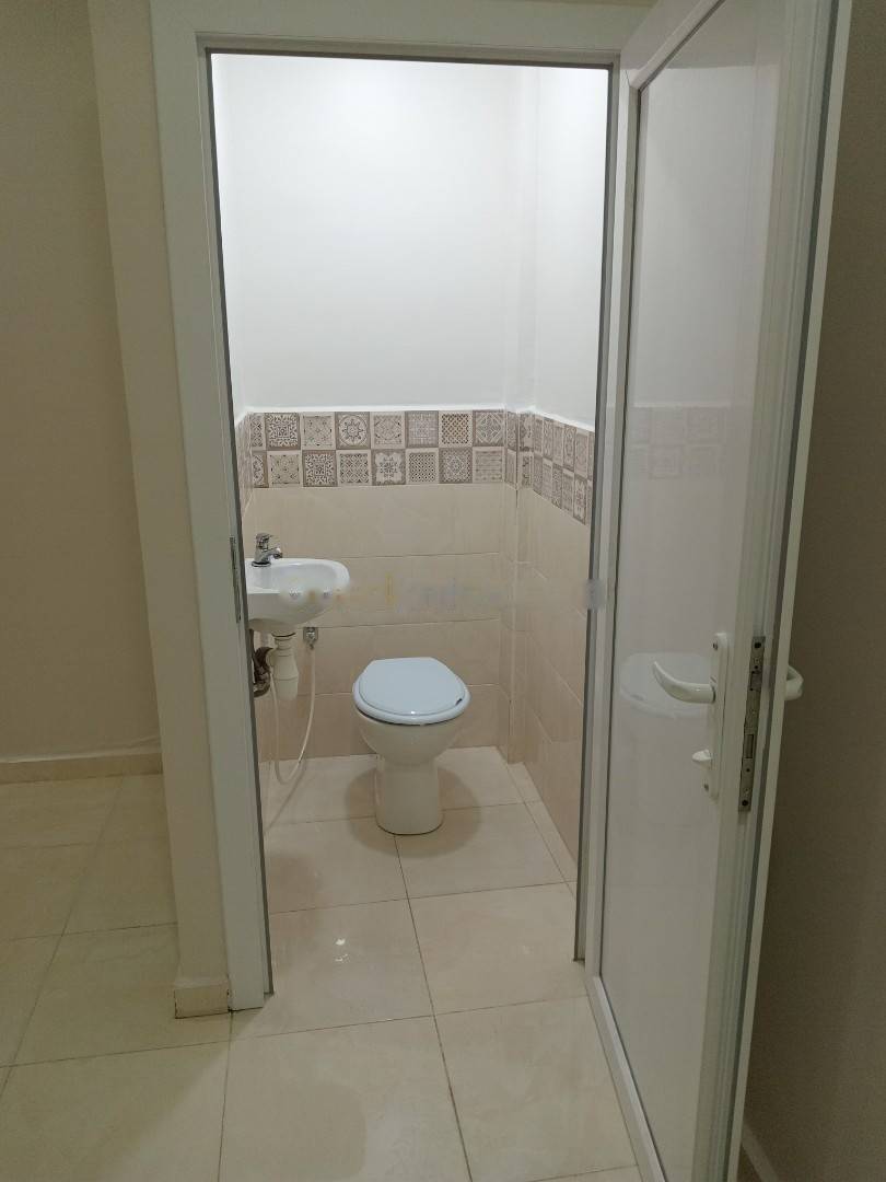 Vente Local F1 Saoula