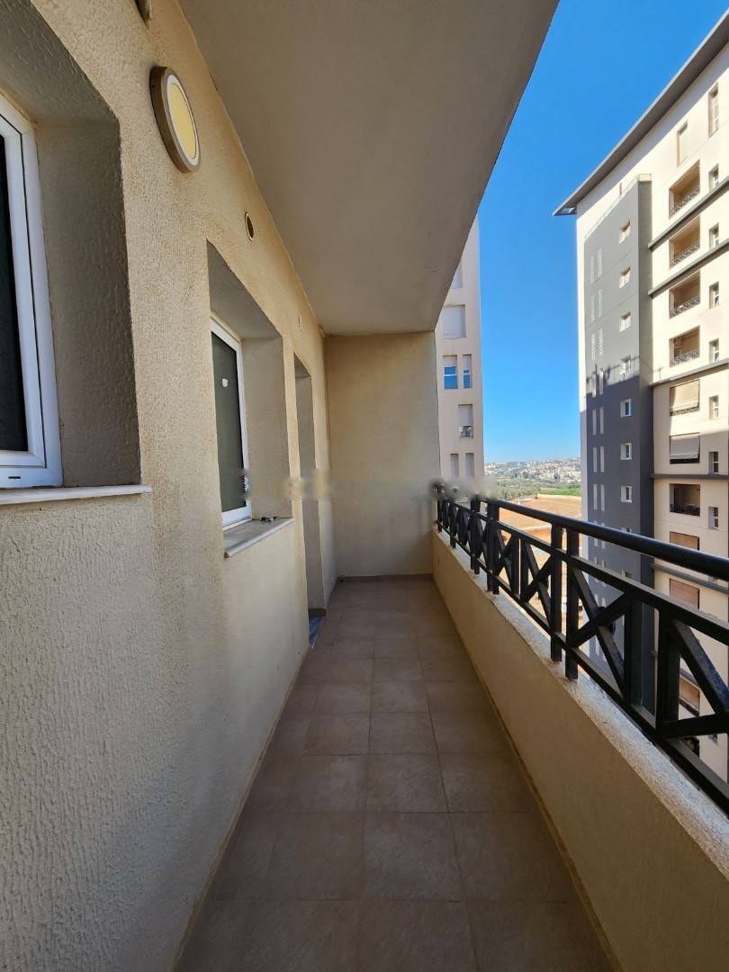 Location Appartement F4 Birkhadem