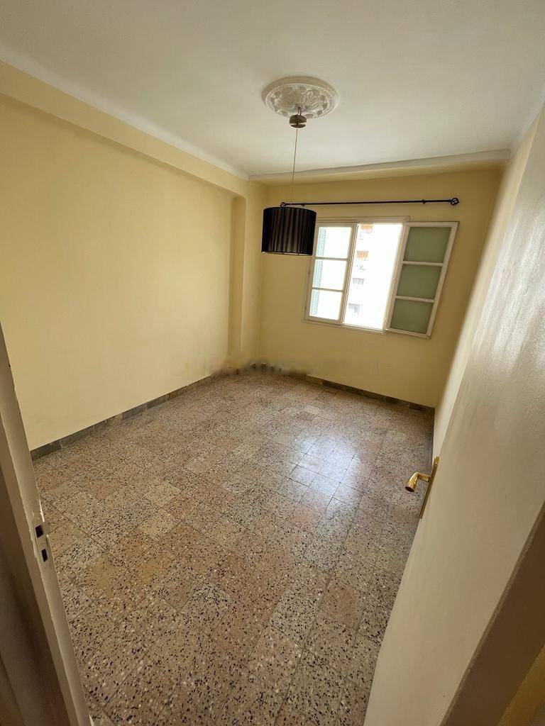 Vente Appartement F05 Reghaia