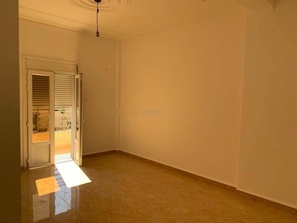 Location Appartement F4 Cheraga