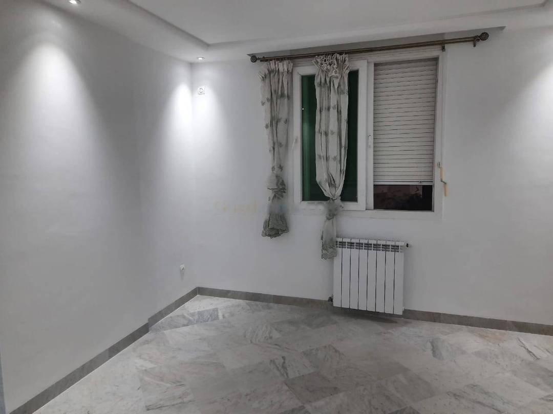 Location Appartement F3 El Achour