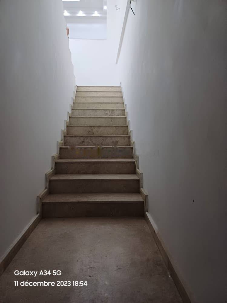 Location Immeuble Djasr Kasentina