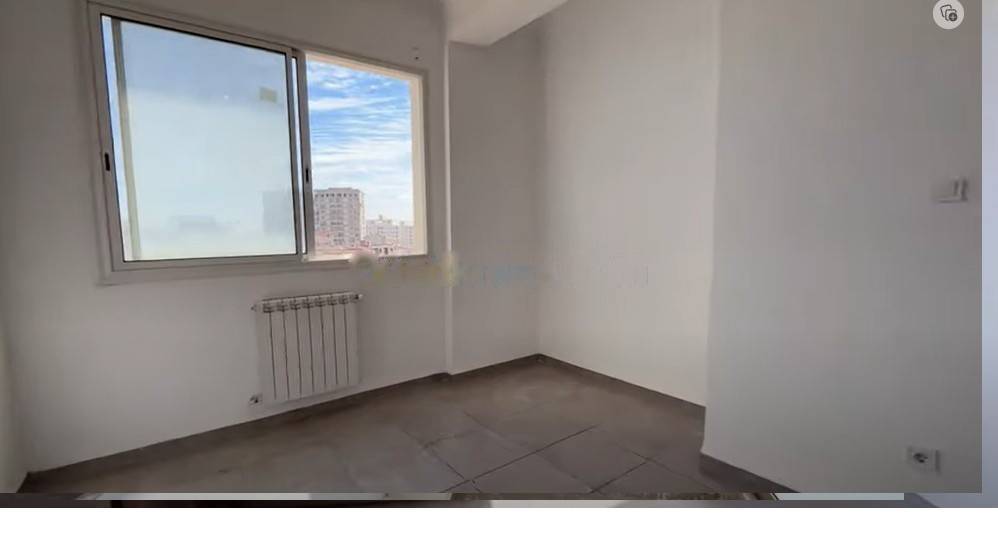 Location Appartement F4 Birkhadem