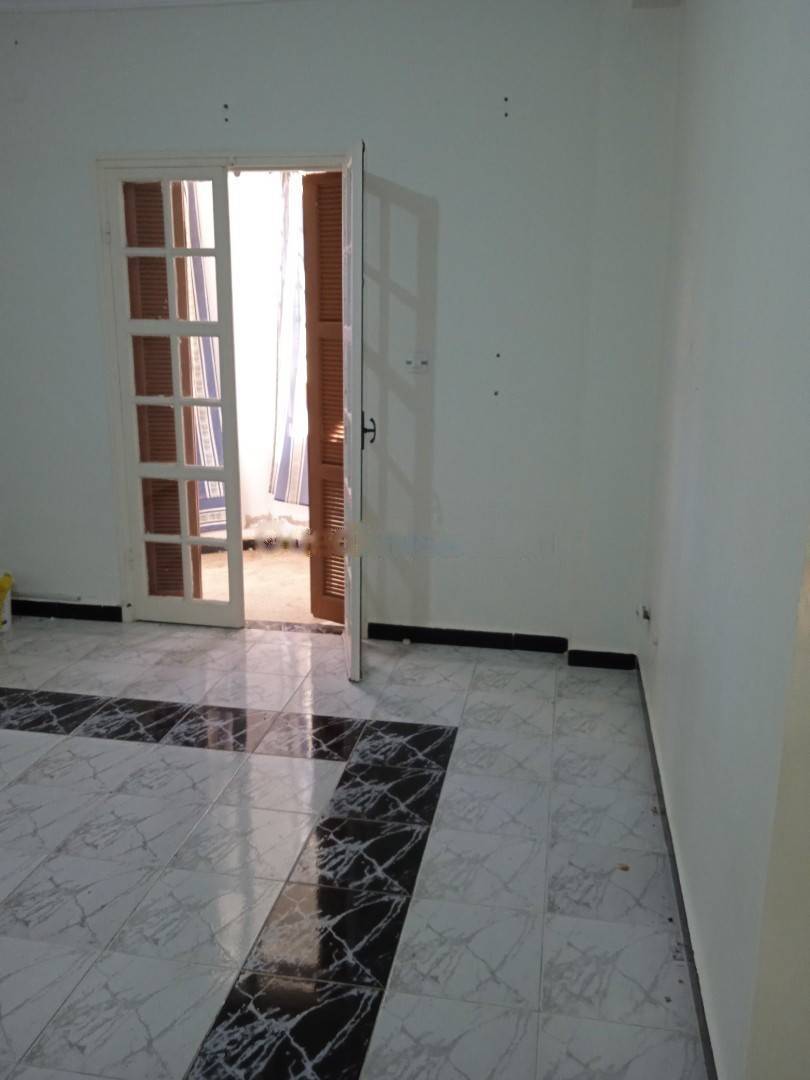 Location Appartement F3 El Achour