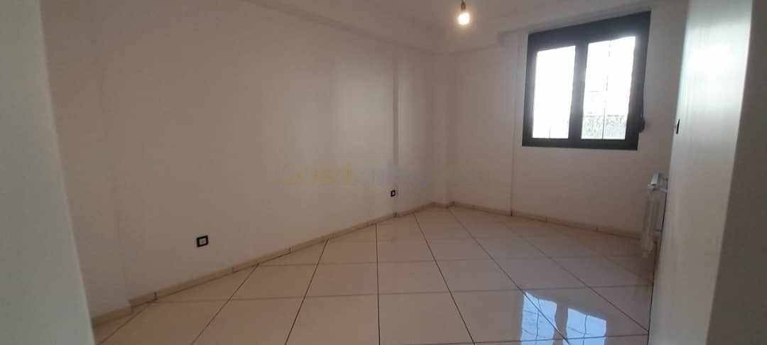 Vente Niveau de villa F4 Birkhadem