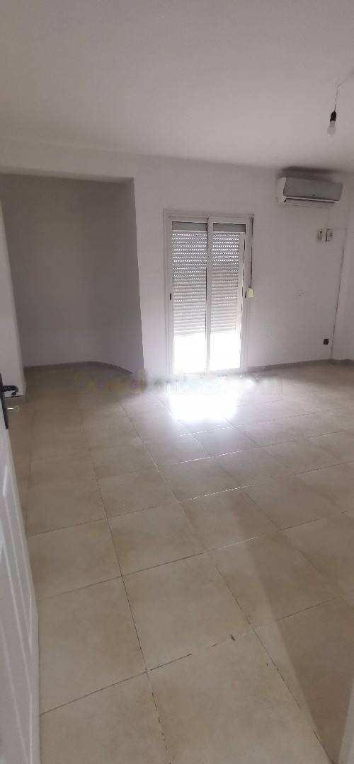 Location Appartement F4 Draria