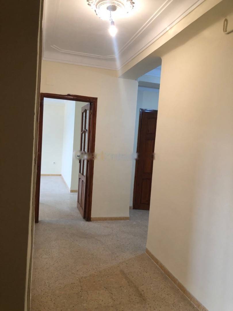 Location Appartement F3 Hussein Dey