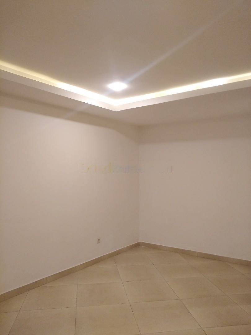 Vente appartement f4 khraicia 2