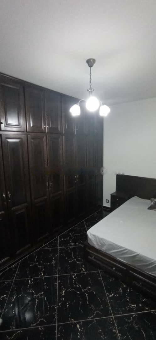 Location Appartement F2 Hydra