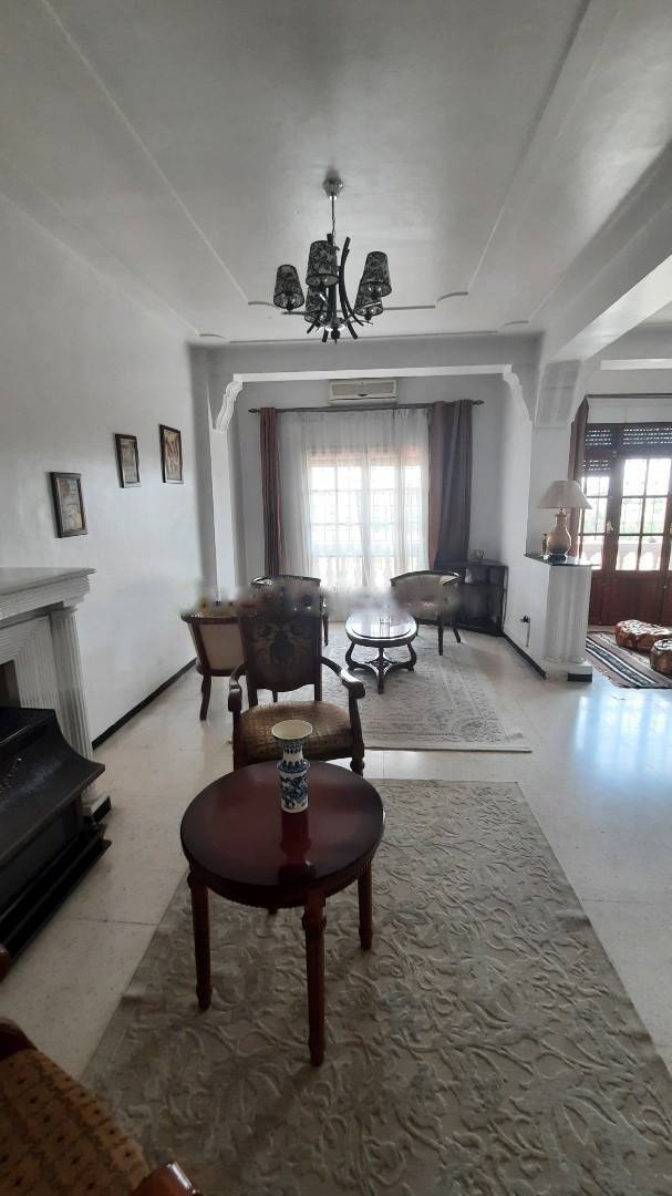 Location Villa Reghaia