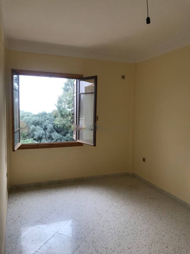 Location Niveau de villa F4 Draria