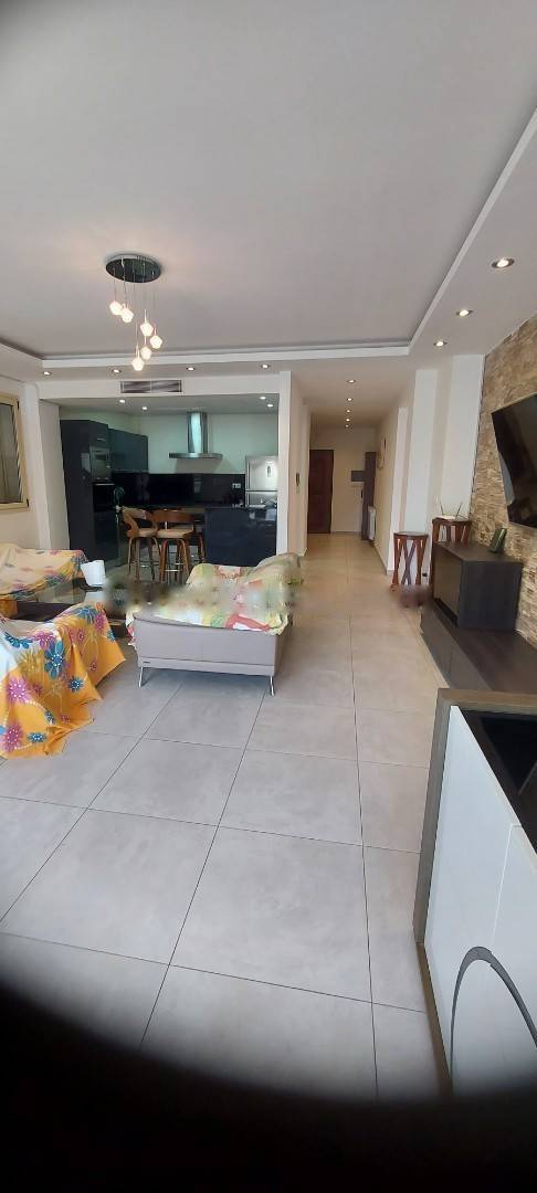 Location Appartement F4 Hydra
