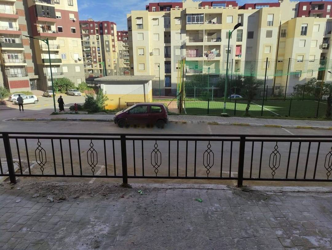 Location Local Douera