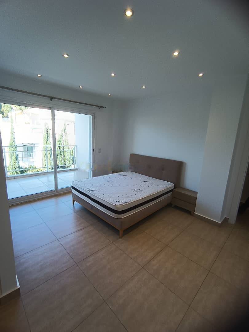 Location Appartement F4 Hydra