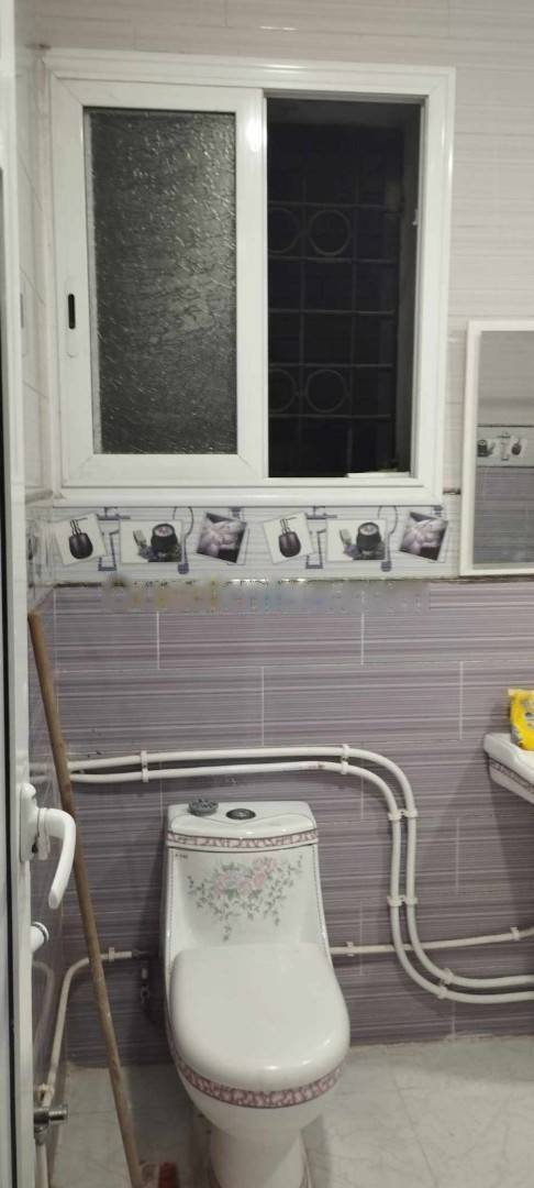 Location Niveau de villa F4 Birkhadem