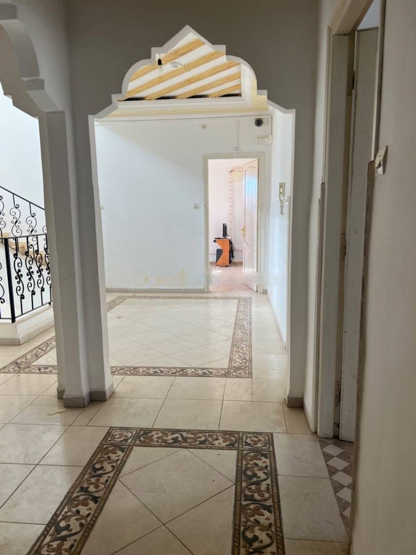 Vente Villa F13 Ouled Fayet